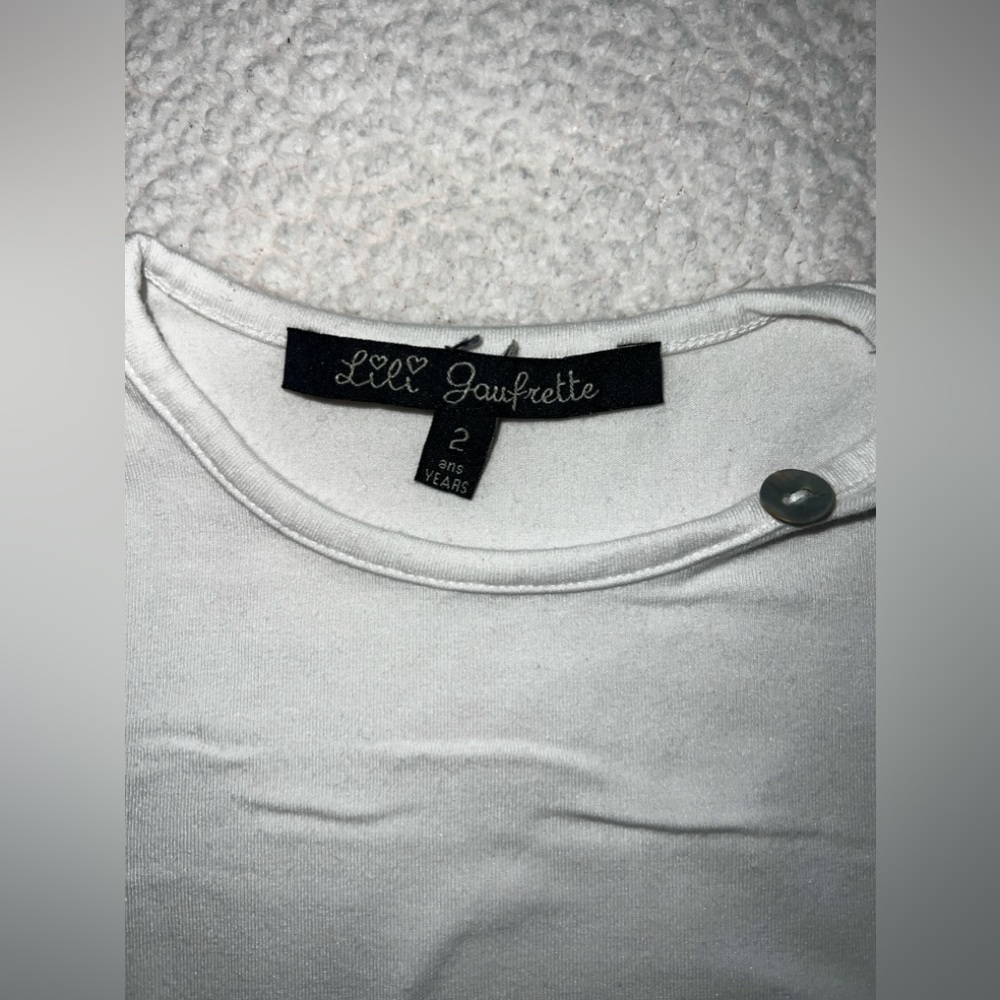 Lili Gaufrette plain white shirt